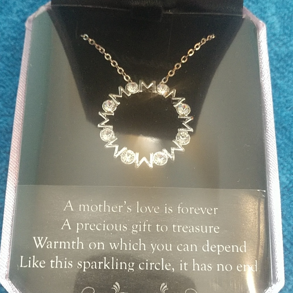 Mom necklace silver